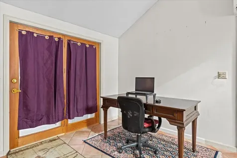 199 Oak Circle Colchester VT 05446