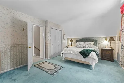 199 Oak Circle Colchester VT 05446