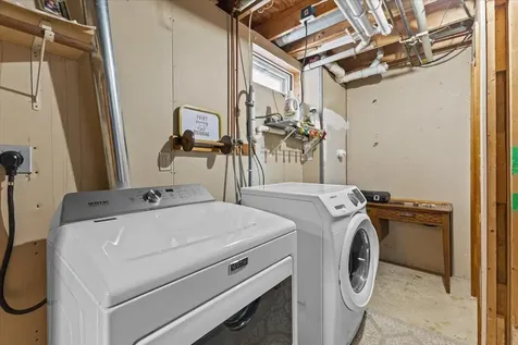 199 Oak Circle Colchester VT 05446