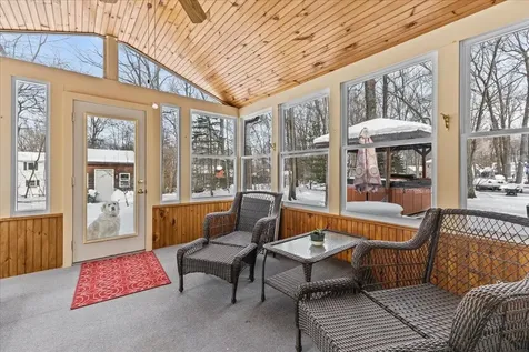 199 Oak Circle Colchester VT 05446