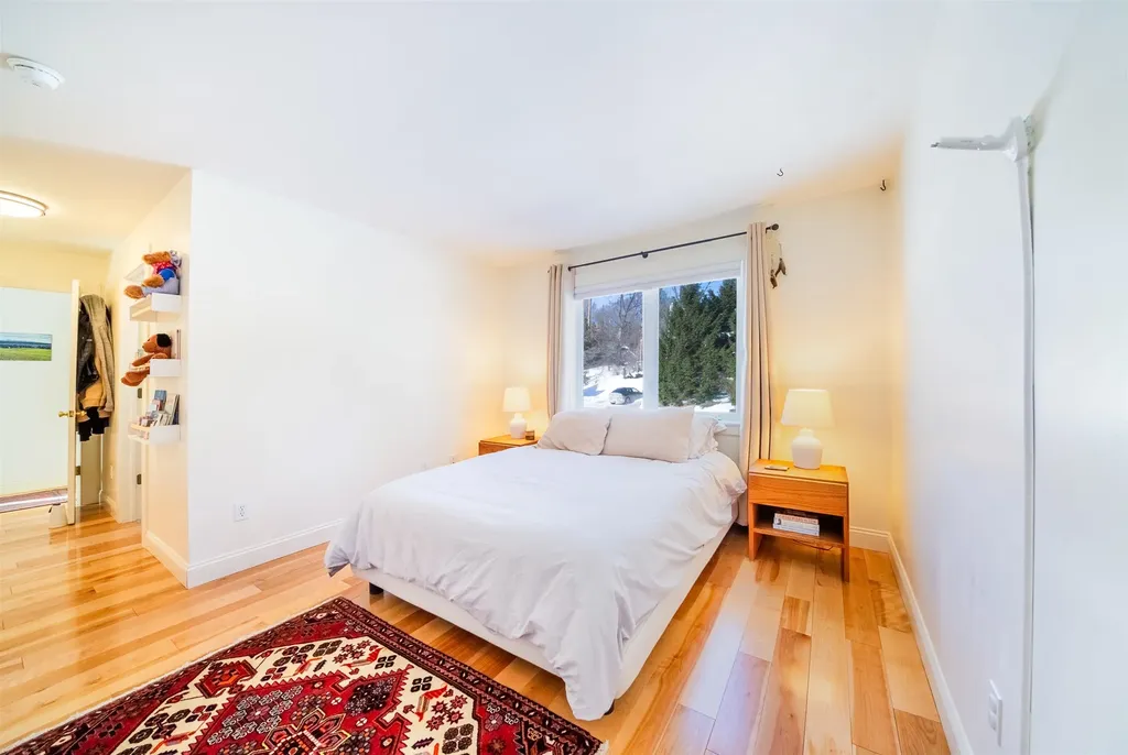 155 Crossroad Waterbury VT 05676