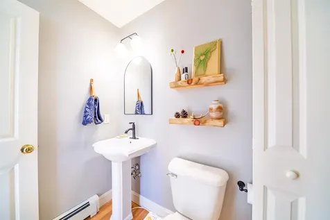 155 Crossroad Waterbury VT 05676