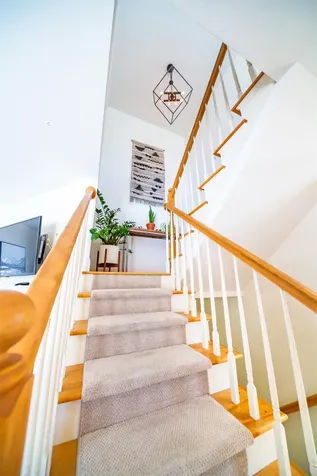 155 Crossroad Waterbury VT 05676