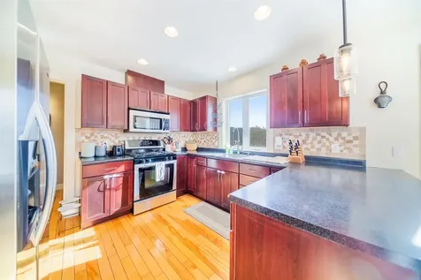 155 Crossroad Waterbury VT 05676