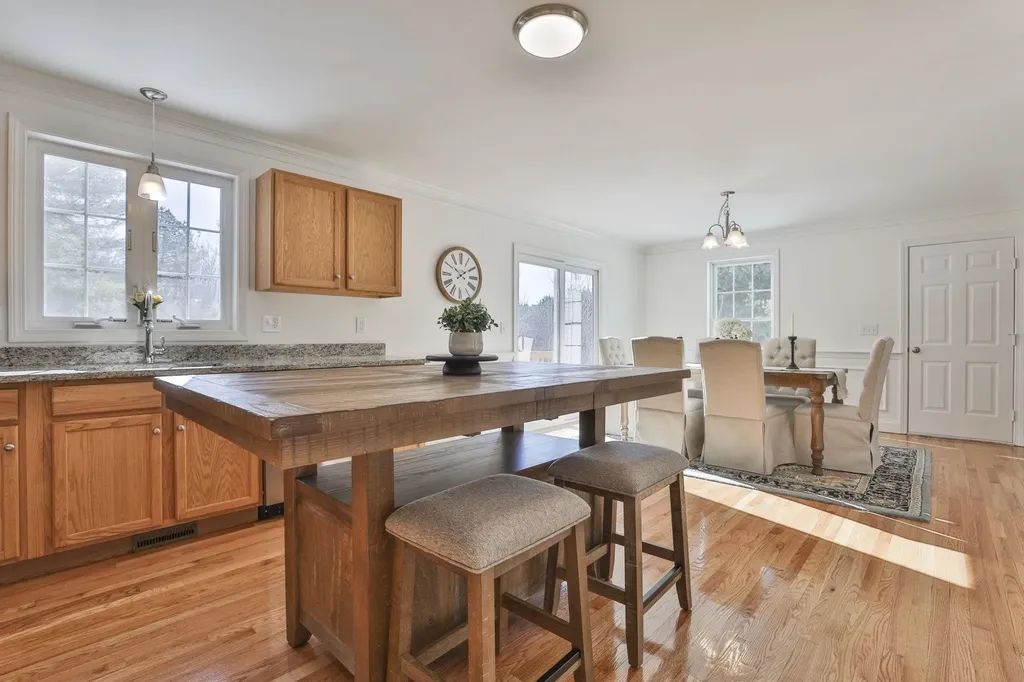 11 Tavernier Way Manchester NH 03109