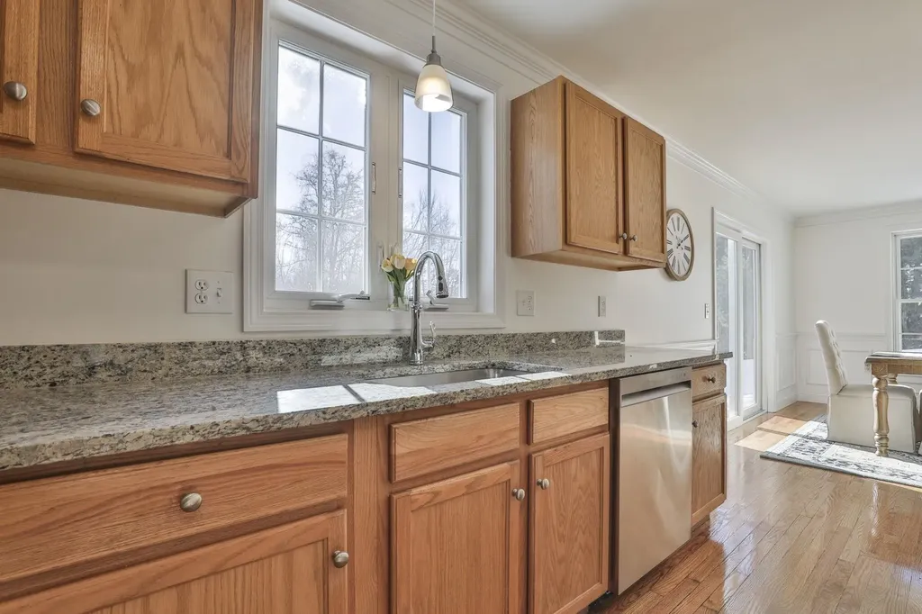 11 Tavernier Way Manchester NH 03109