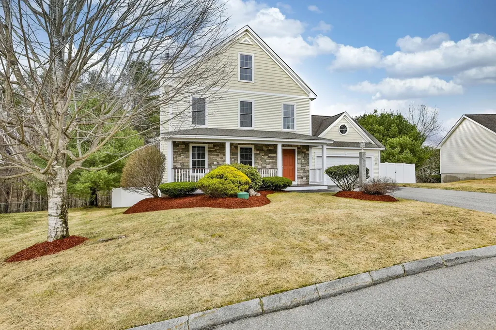 11 Tavernier Way Manchester NH 03109