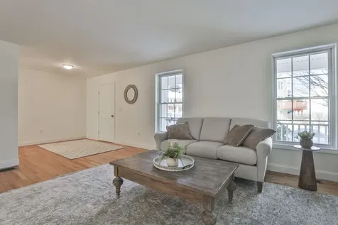 11 Tavernier Way Manchester NH 03109