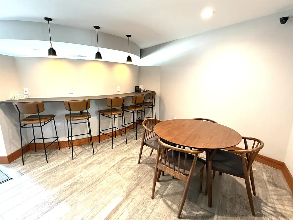 49D Greenspring Road Dover VT 05356