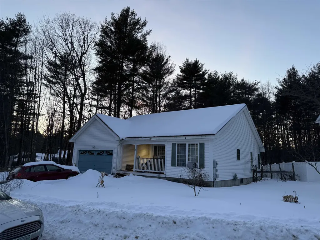 21 Dominique Drive Concord NH 03301