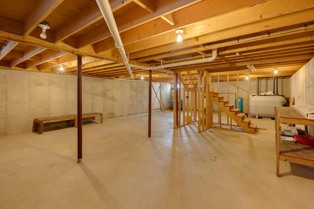 82 Jenness Hill Road Bristol NH 03222