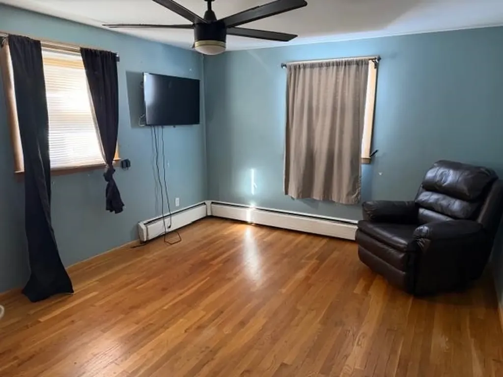 27 Gamache Street Manchester NH 03102