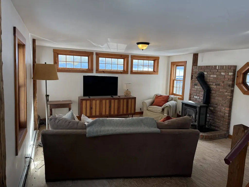 838 Main Street Warren VT 05674