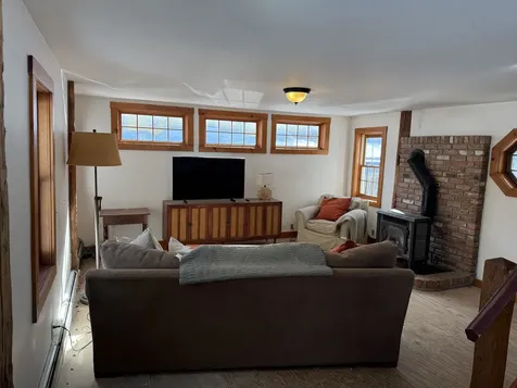 838 Main Street Warren VT 05674