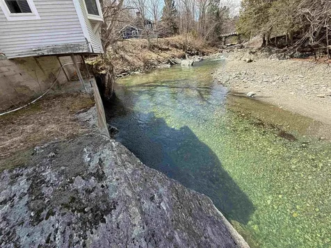 838 Main Street Warren VT 05674