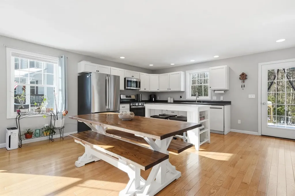 2 Yearling Drive Barrington NH 03825