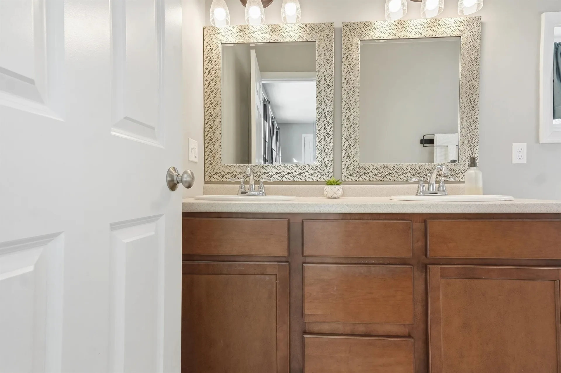 2 Yearling Drive Barrington NH 03825