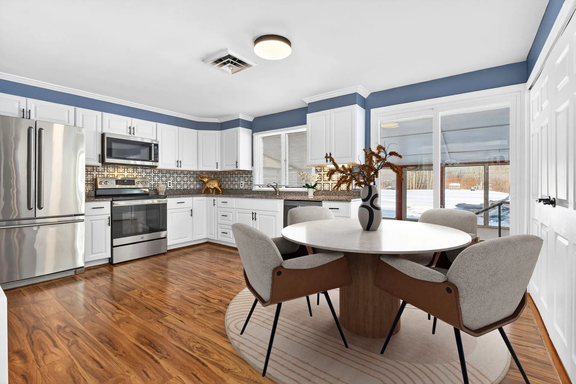 126 Cohas Avenue Manchester NH 03109