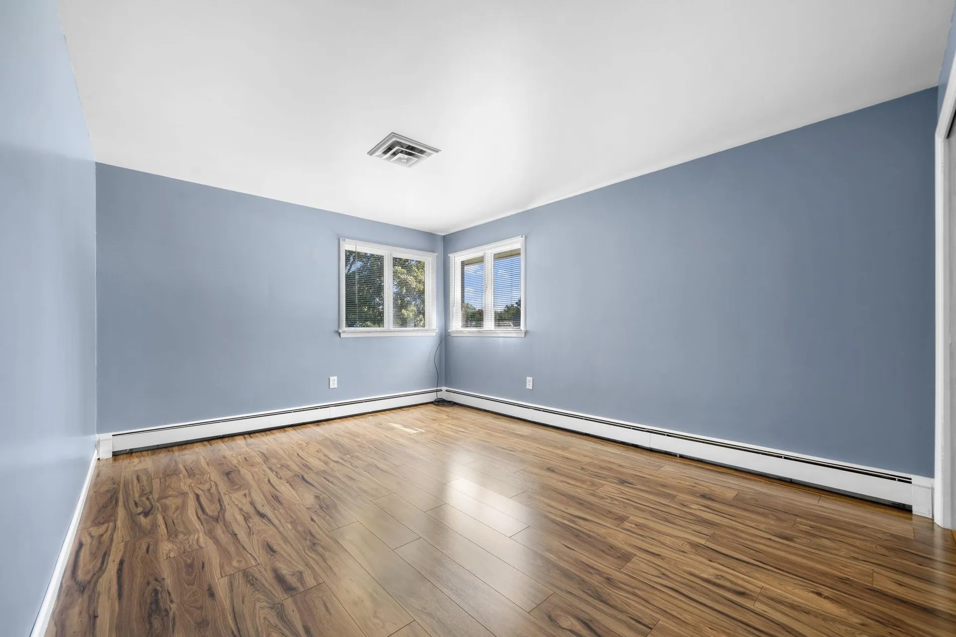 126 Cohas Avenue Manchester NH 03109