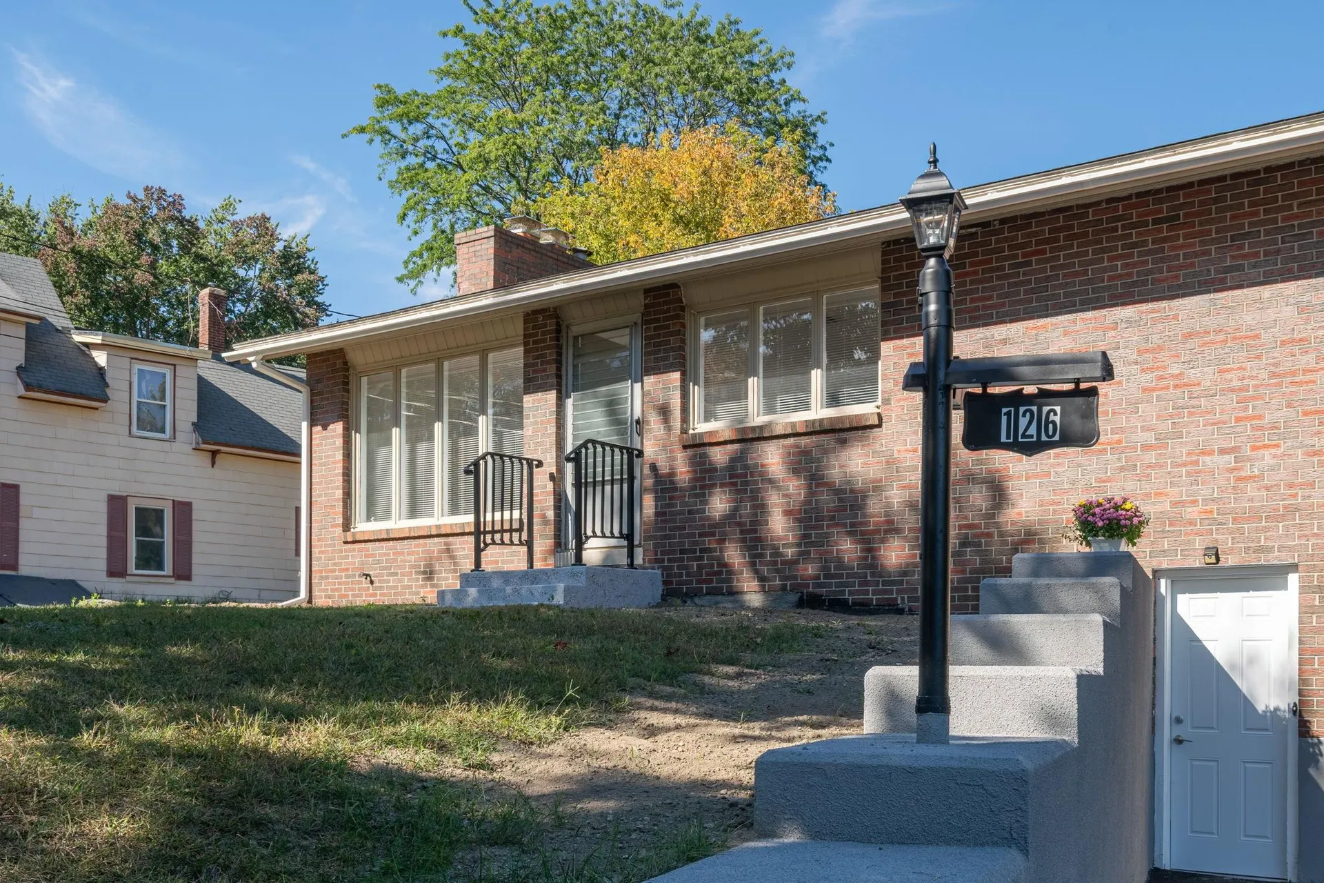 126 Cohas Avenue Manchester NH 03109