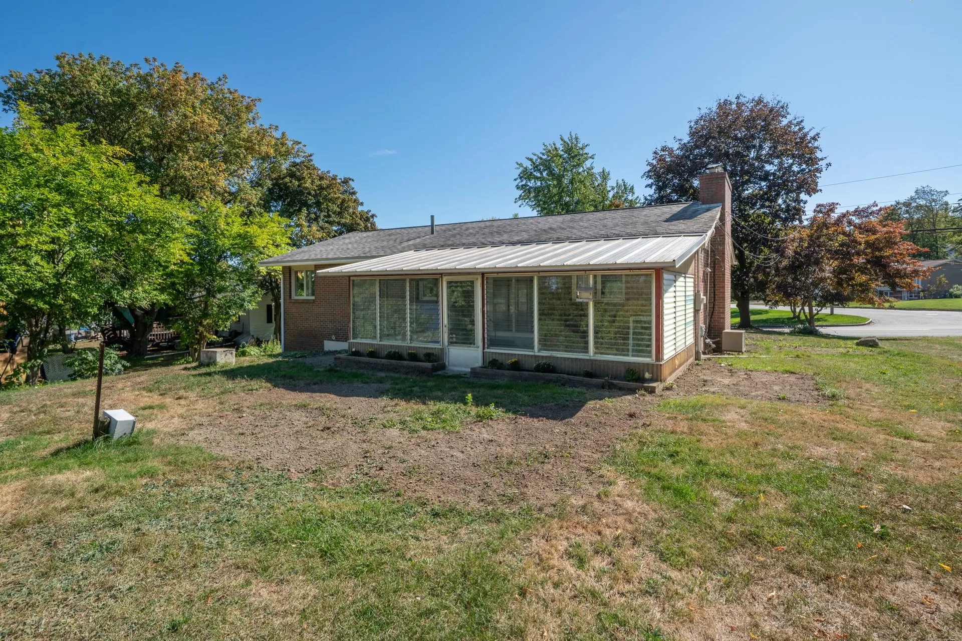 126 Cohas Avenue Manchester NH 03109