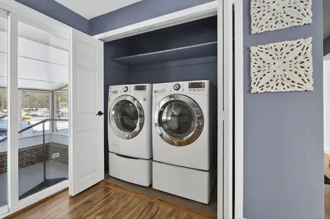 126 Cohas Avenue Manchester NH 03109