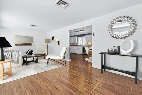 126 Cohas Avenue Manchester NH 03109