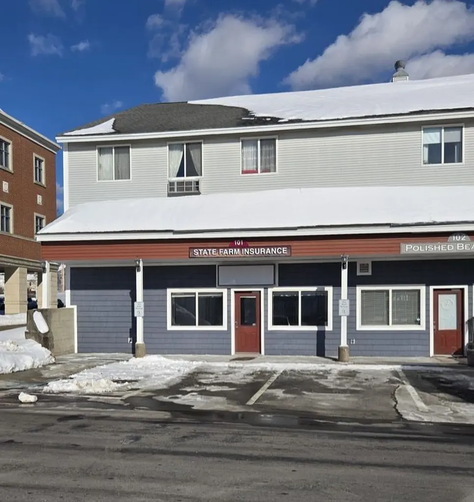 16 Manning Street Derry NH 03038