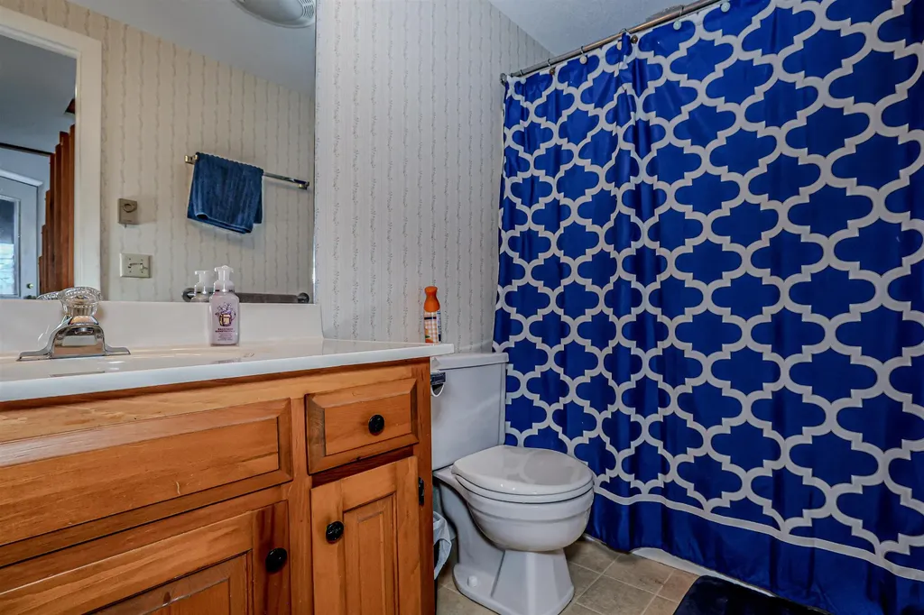 840 Cove Drive Grantham NH 03753