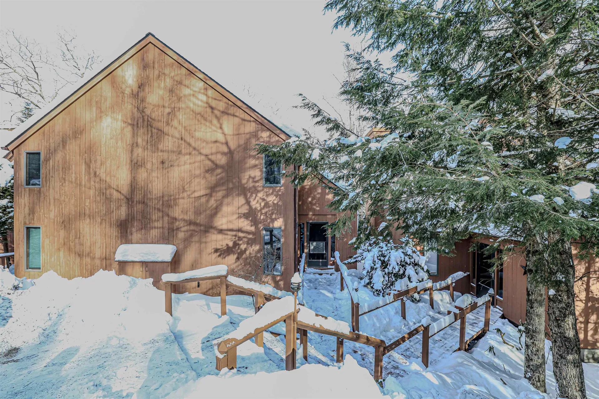 840 Cove Drive Grantham NH 03753