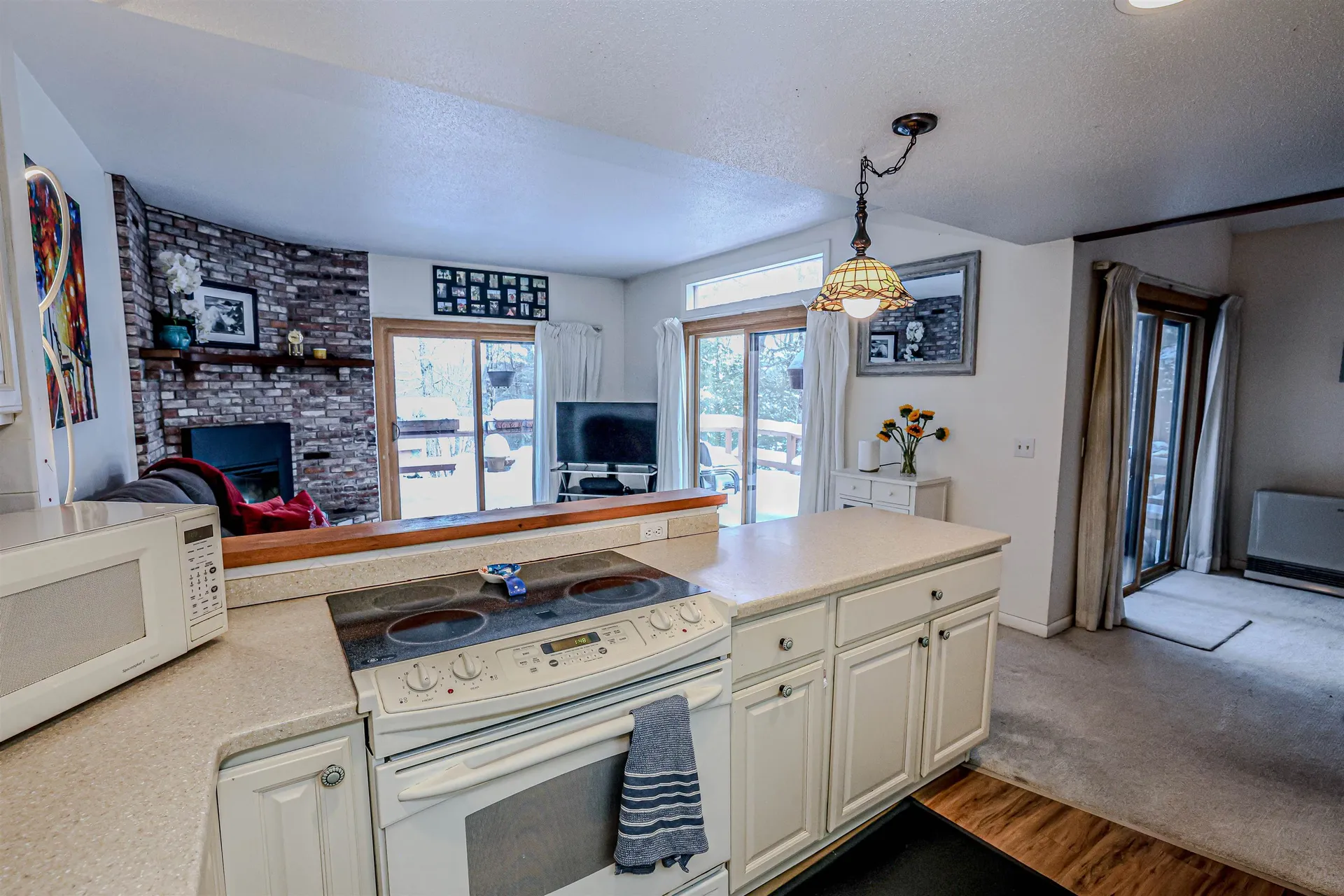 840 Cove Drive Grantham NH 03753