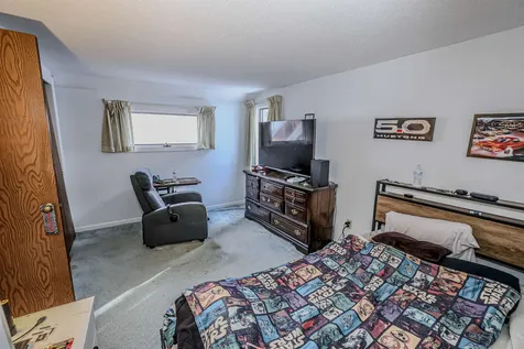 840 Cove Drive Grantham NH 03753