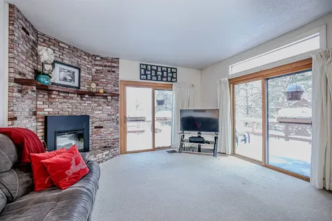 840 Cove Drive Grantham NH 03753