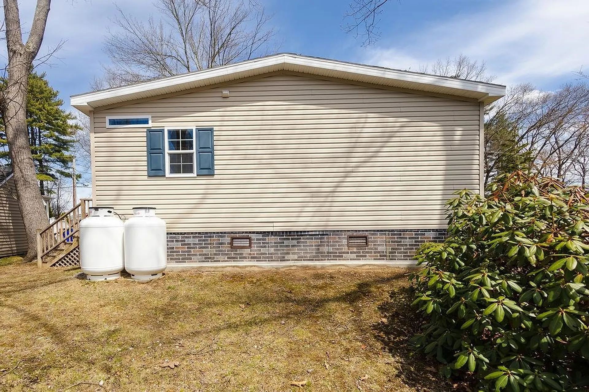 220 Robin Hood Drive Exeter NH 03833