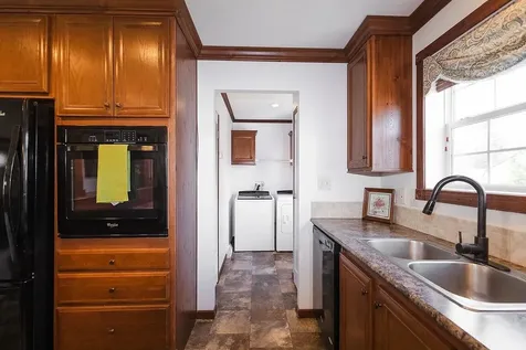 220 Robin Hood Drive Exeter NH 03833