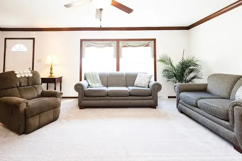 220 Robin Hood Drive Exeter NH 03833