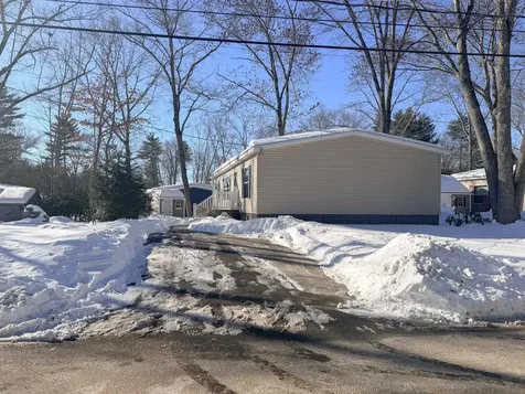 220 Robin Hood Drive Exeter NH 03833