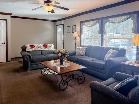 220 Robin Hood Drive Exeter NH 03833