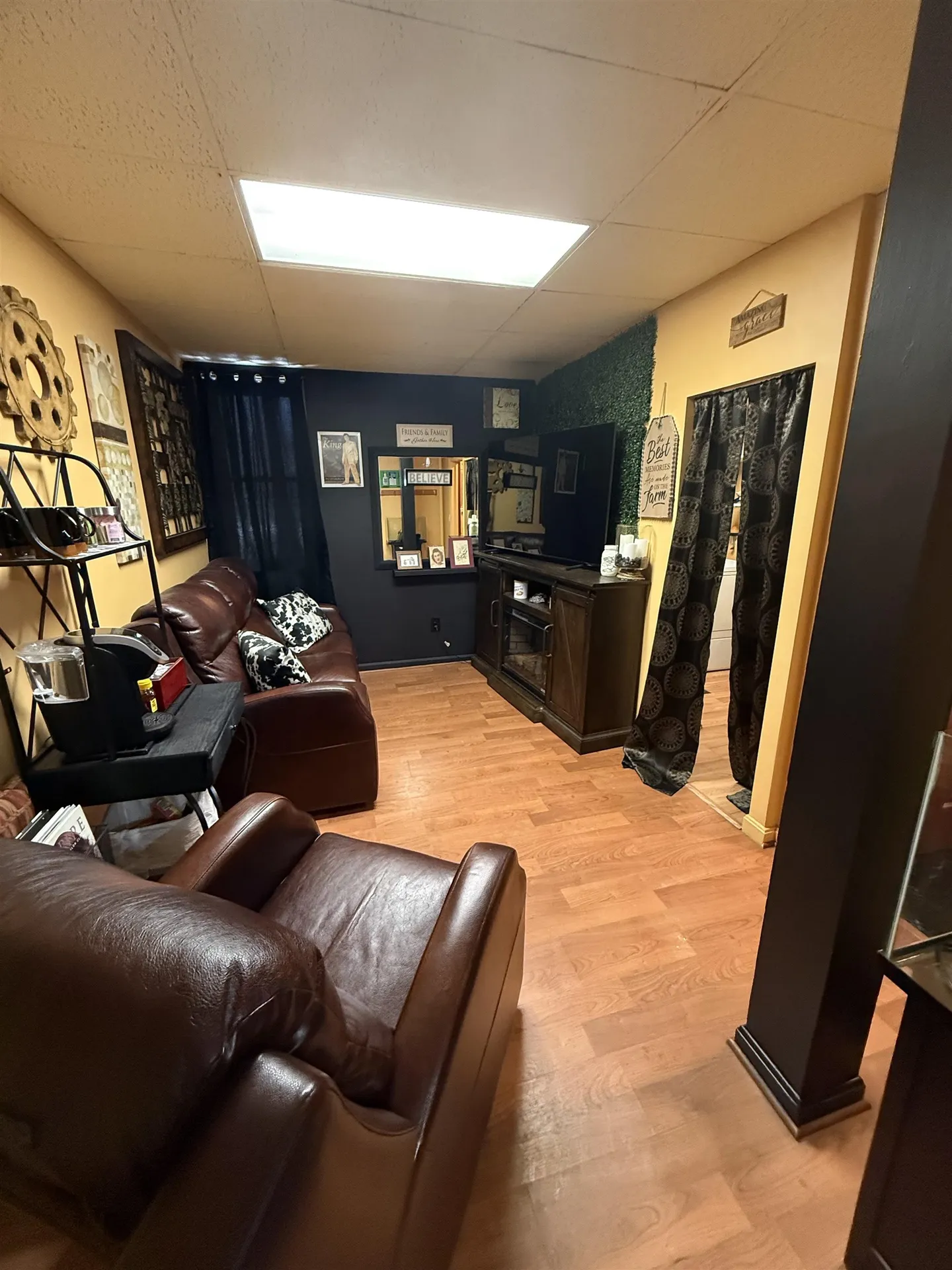 516 Mammoth Road Londonderry NH 03053