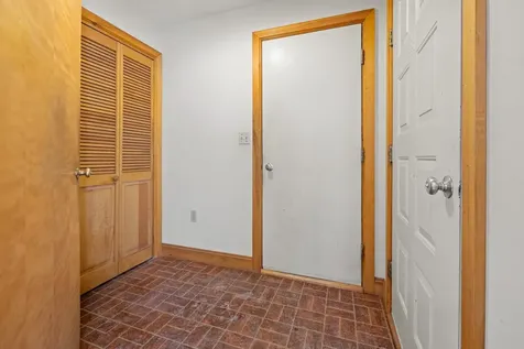 4 Haskins Road Hanover NH 03755