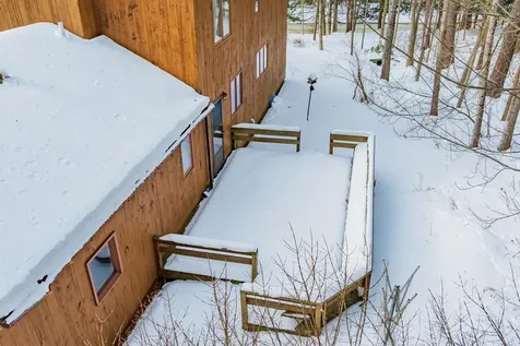 4 Haskins Road Hanover NH 03755