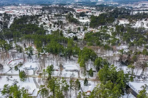 4 Haskins Road Hanover NH 03755