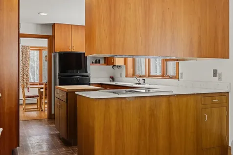 4 Haskins Road Hanover NH 03755