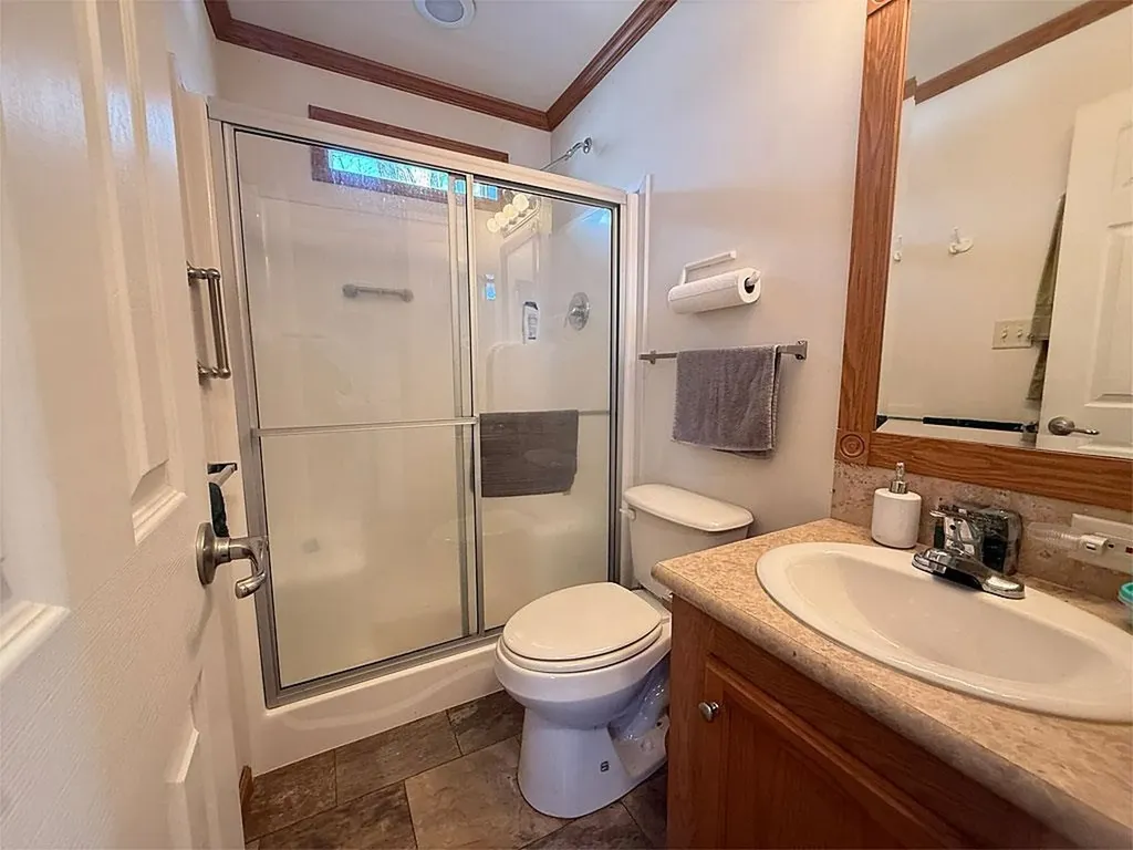 10 Sevigny Road Castleton VT 05735