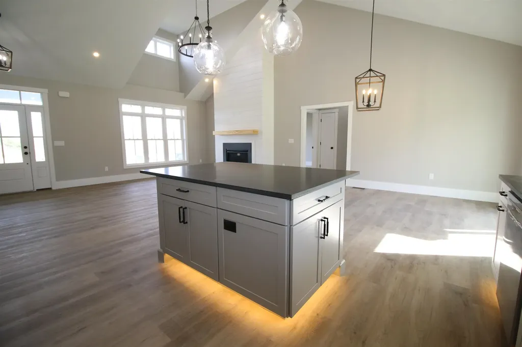 77 Salisbury Road Mont Vernon NH 03057