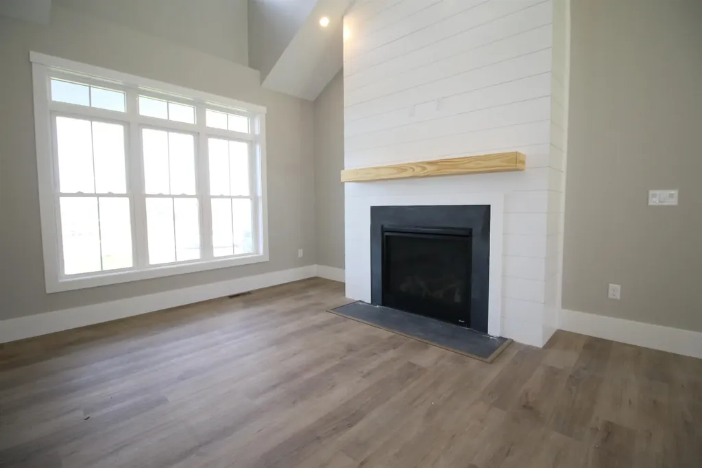 77 Salisbury Road Mont Vernon NH 03057