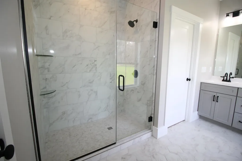 77 Salisbury Road Mont Vernon NH 03057