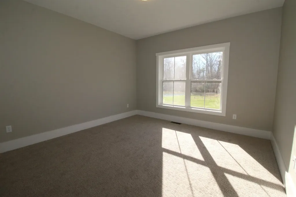 77 Salisbury Road Mont Vernon NH 03057