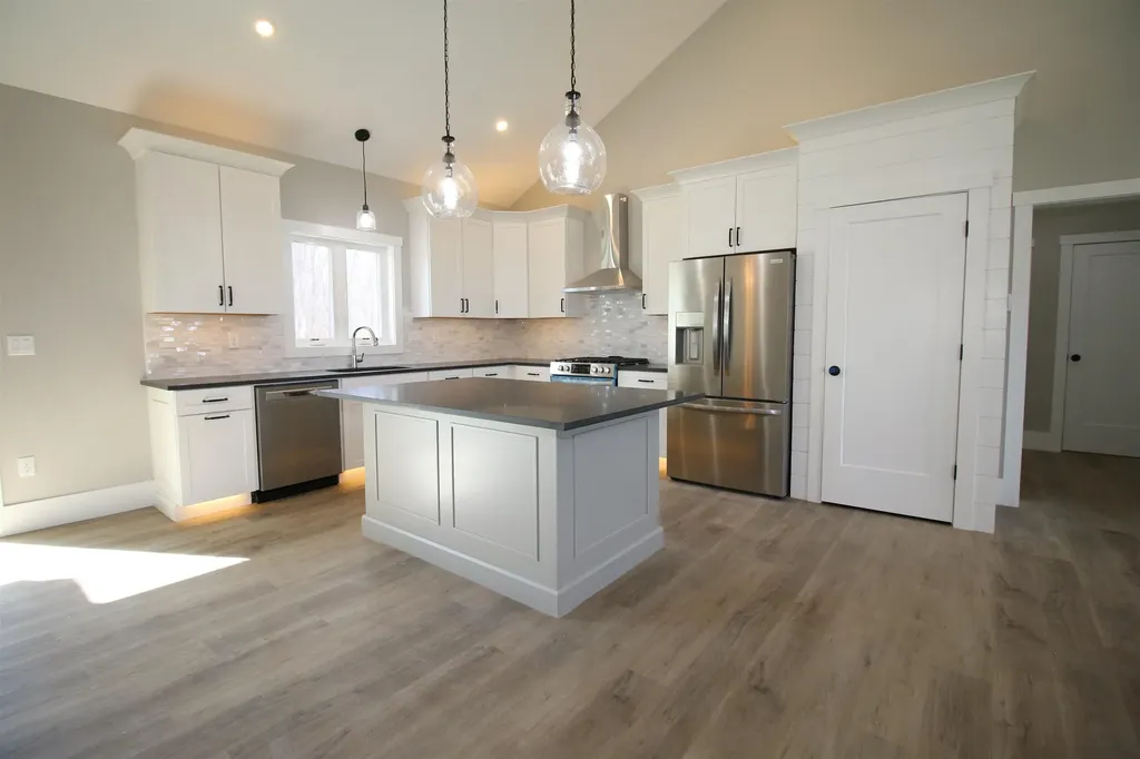 77 Salisbury Road Mont Vernon NH 03057