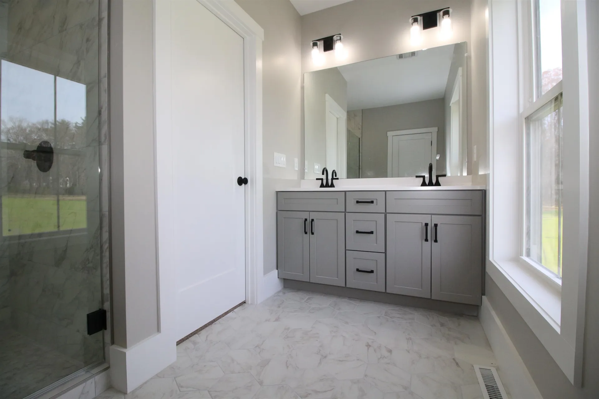 77 Salisbury Road Mont Vernon NH 03057